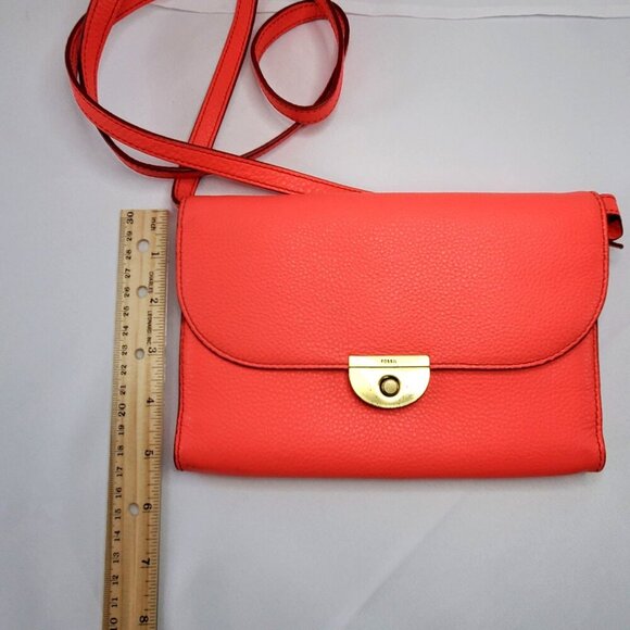 Fossil Margot Crossbody Coral Leather Bag With Adjustable Strap & Gold Hardware - Picture 5 of 10